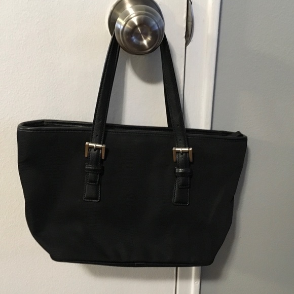 Coach purse. - Picture 2 of 4